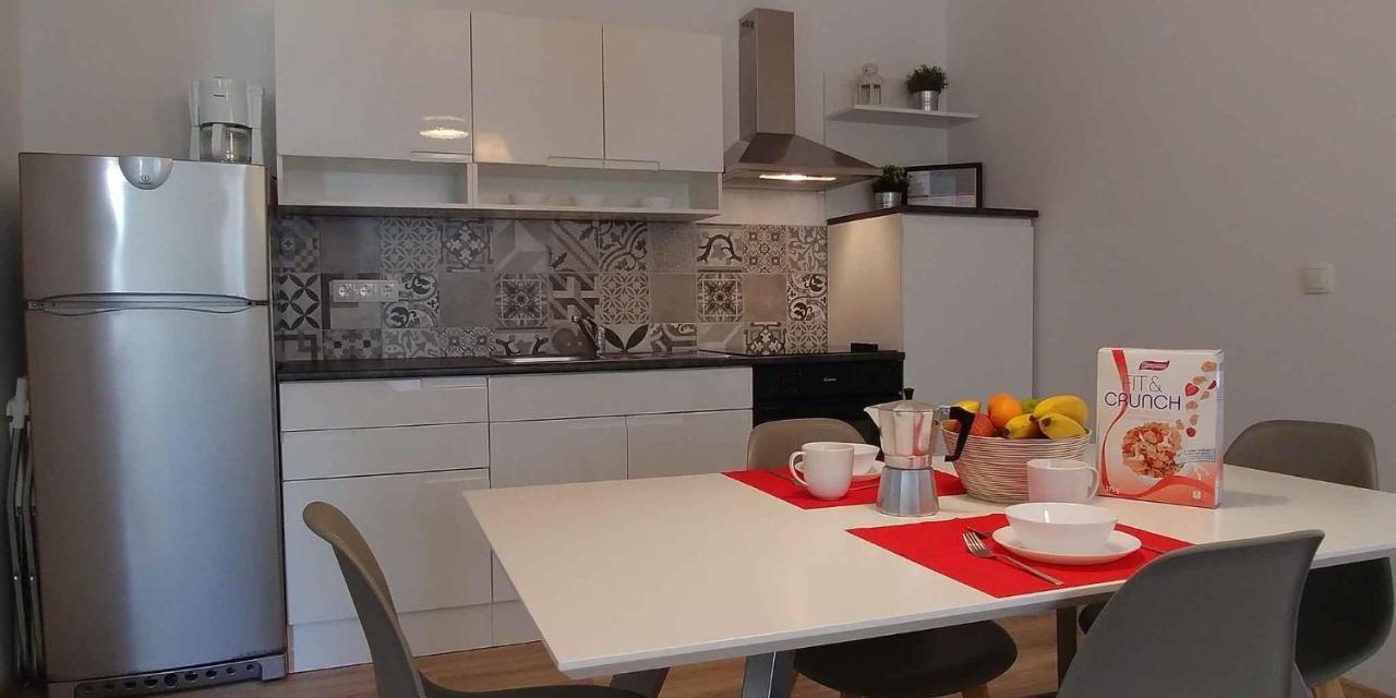 Apartments In Njivice/Insel Krk 34038 Екстер'єр фото