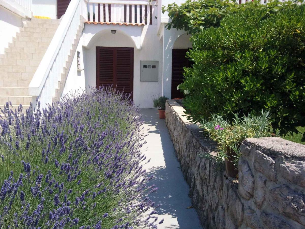 Apartments In Njivice/Insel Krk 34038 Екстер'єр фото