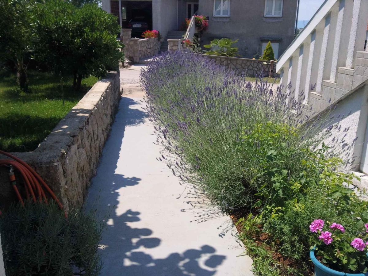 Apartments In Njivice/Insel Krk 34038 Екстер'єр фото